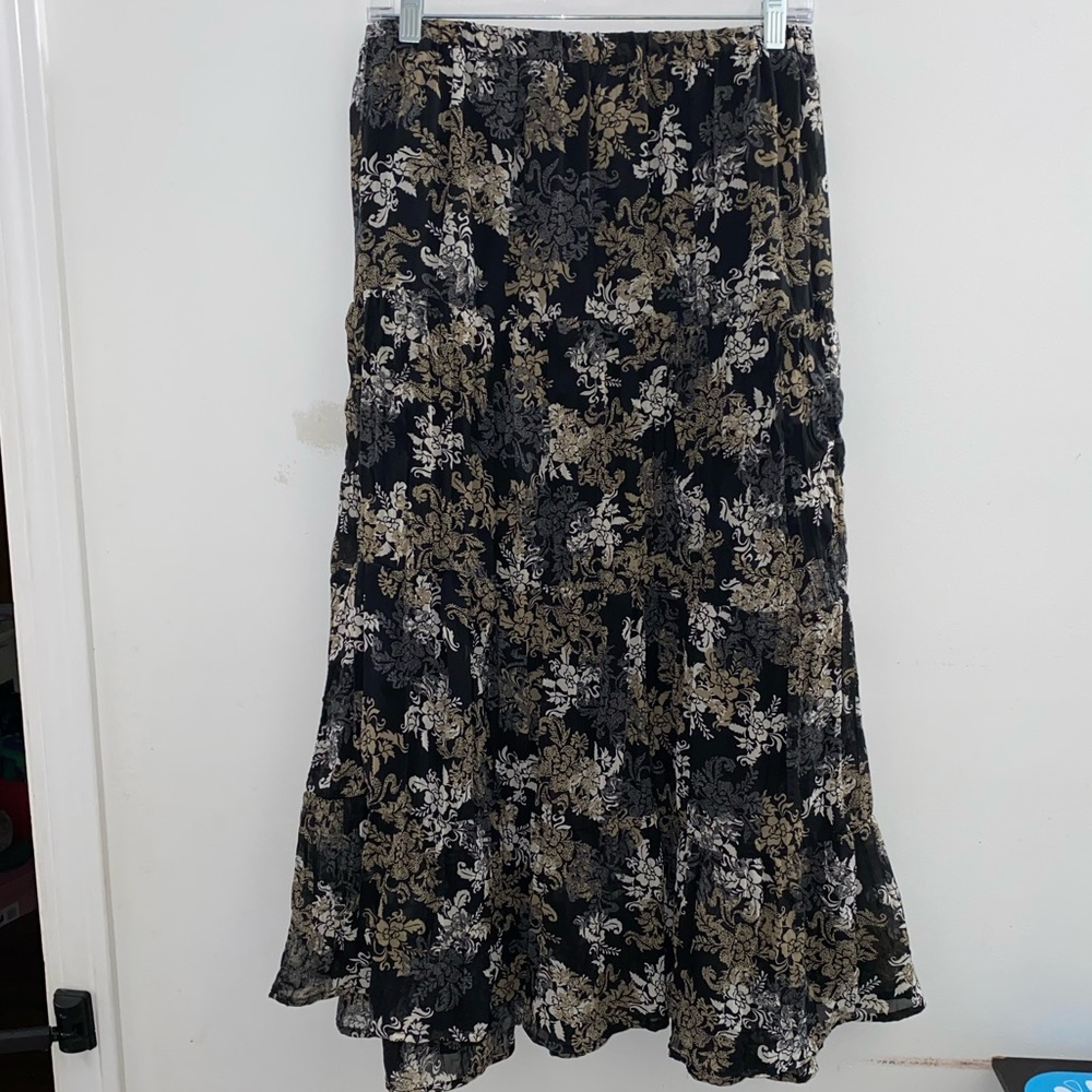 White Stag Women’s Plus 26/28W Skirt Black/Tan/White